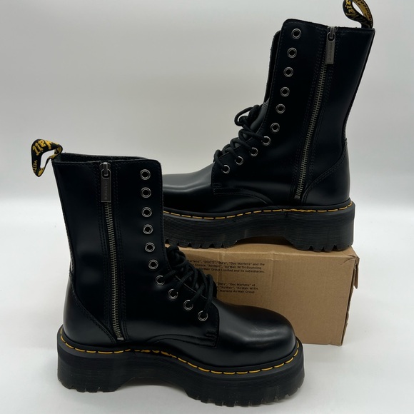 Dr Marten Jadon Hi Women´s Size 7 Black Platform...